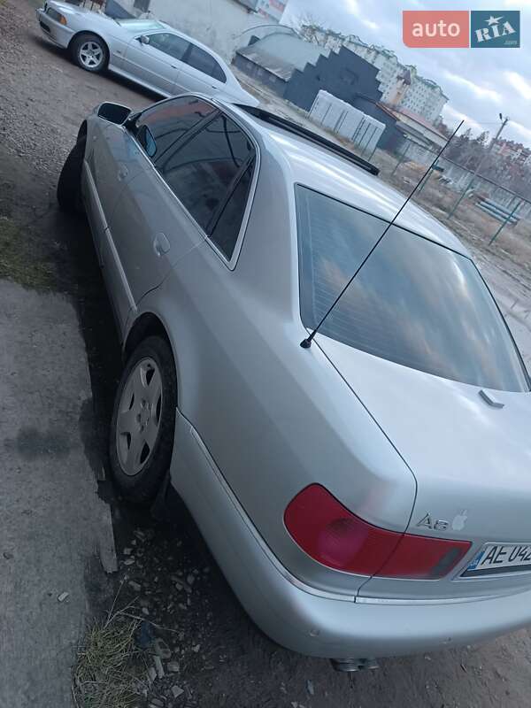 Седан Audi A8 2001 в Івано-Франківську