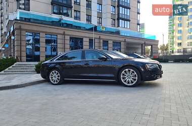 Седан Audi A8 2013 в Киеве