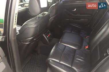 Седан Audi A8 2003 в 