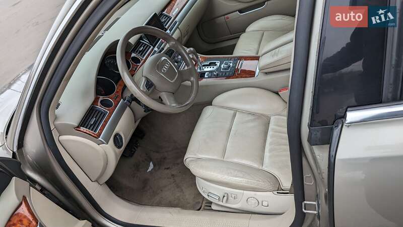 Седан Audi A8 2008 в Киеве