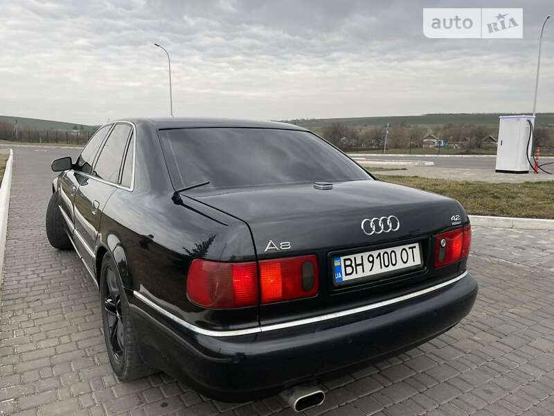 Седан Audi A8 1999 в Одессе