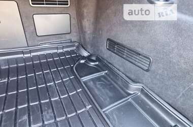 Седан Audi A8 2013 в 