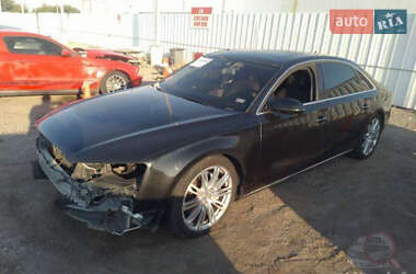 Седан Audi A8 2013 в Одесі
