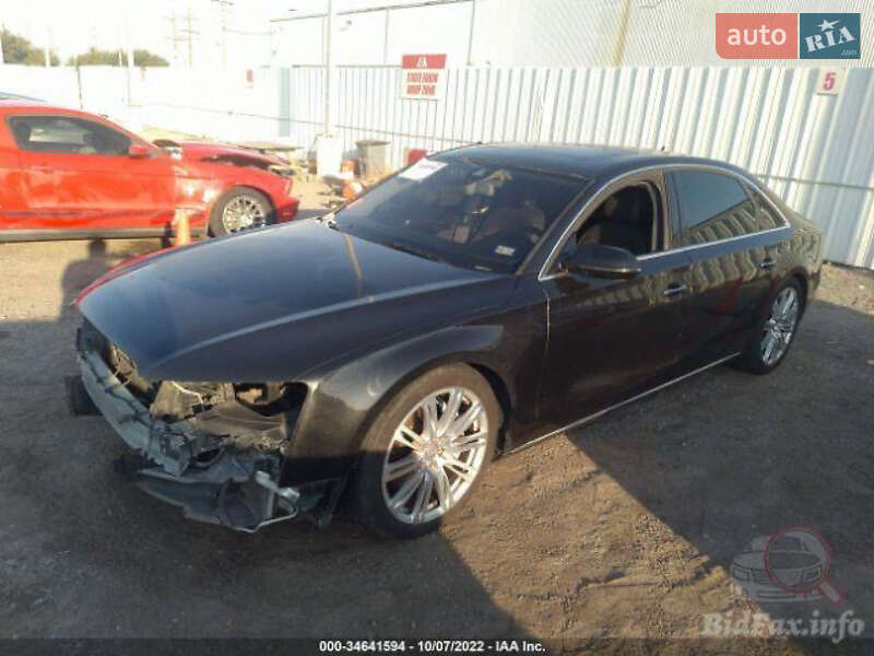 Седан Audi A8 2013 в Одессе