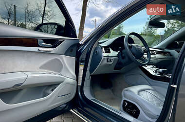 Седан Audi A8 2014 в Киеве