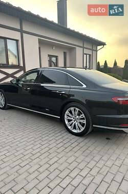 Седан Audi A8 2019 в 