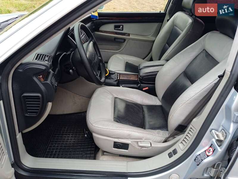 Седан Audi A8 1997 в Ровно фото 8 Седан Audi A8 1997 в Ровно