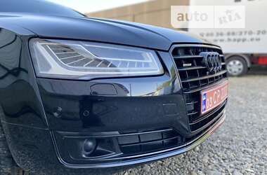 Седан Audi A8 2014 в Хусте