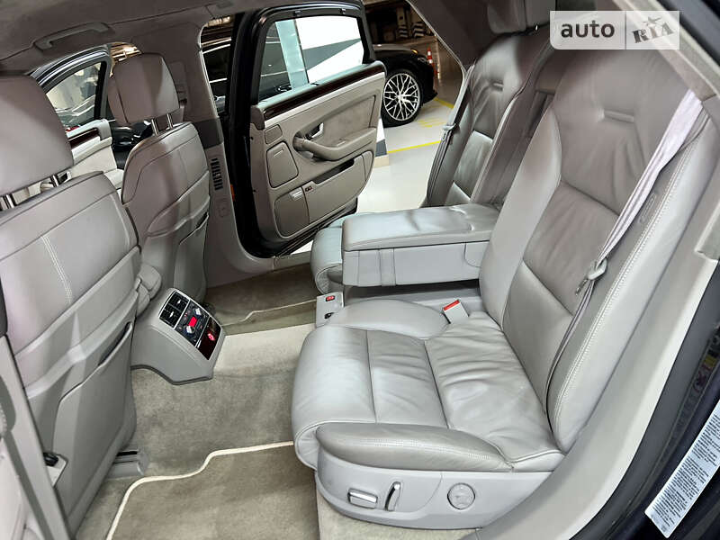 Седан Audi A8 2006 в Києві