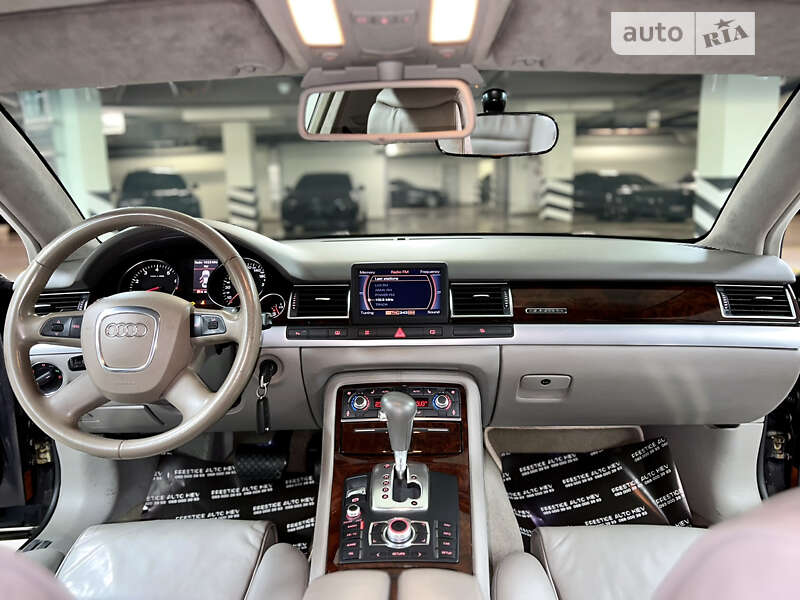 Седан Audi A8 2006 в Києві