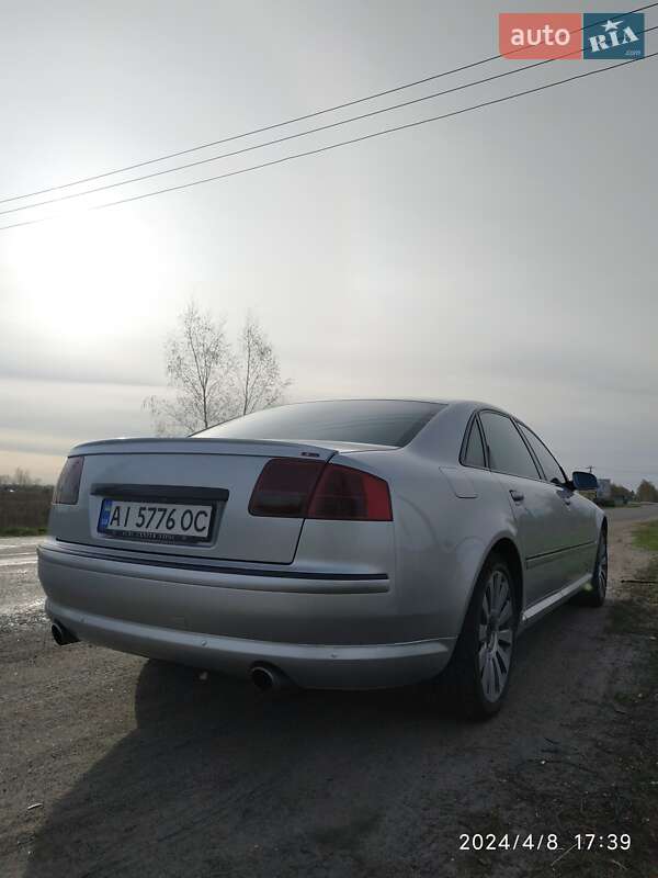 Седан Audi A8 2004 в Києві