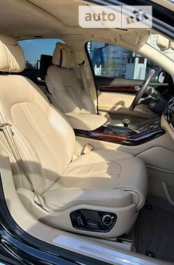 Седан Audi A8 2013 в Киеве