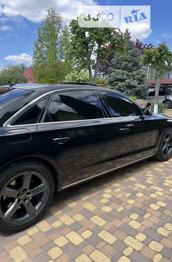 Седан Audi A8 2012 в Борисполі