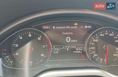 Седан Audi A8 2013 в Ужгороде
