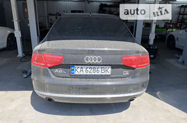 Седан Audi A8 2012 в Киеве