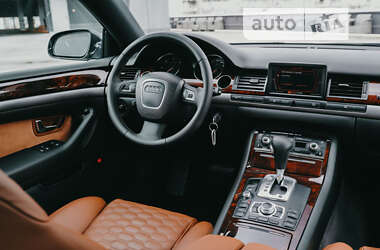 Седан Audi A8 2005 в Киеве