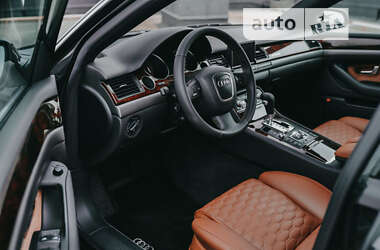 Седан Audi A8 2005 в Киеве