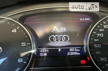 Седан Audi A8 2011 в Калиновке