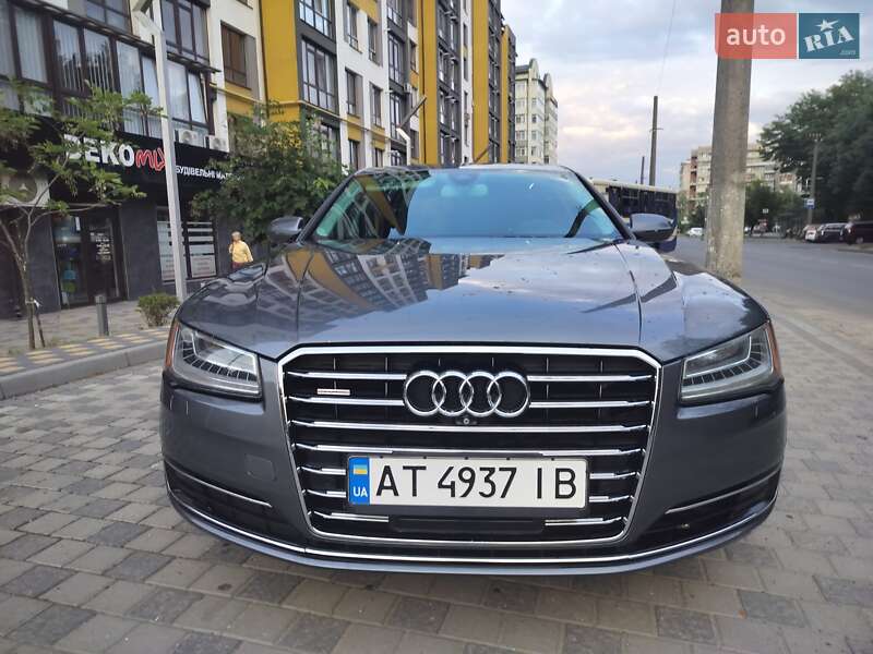 Седан Audi A8 2015 в Ивано-Франковске