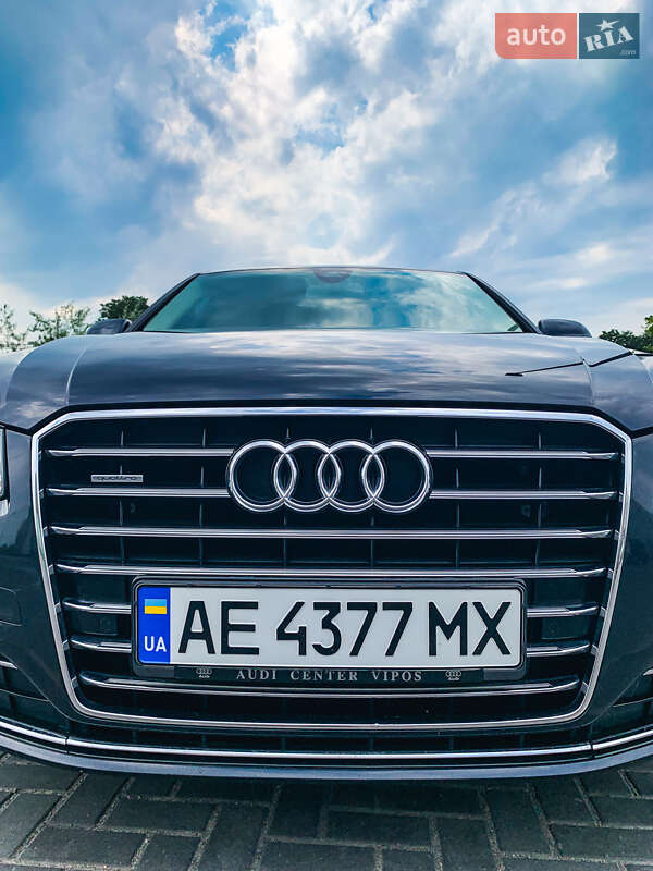 Седан Audi A8 2014 в Днепре фото 15 Седан Audi A8 2014 в Днепре