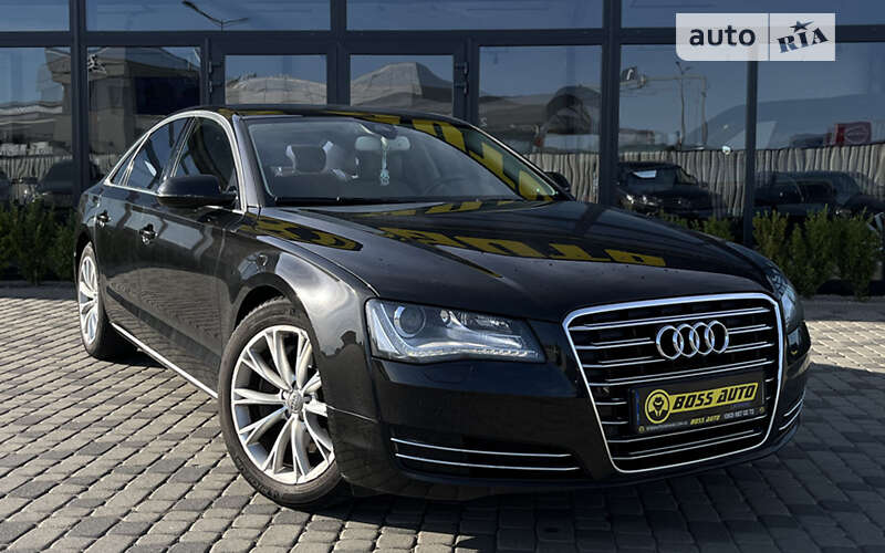 Седан Audi A8 2013 в Мукачевому