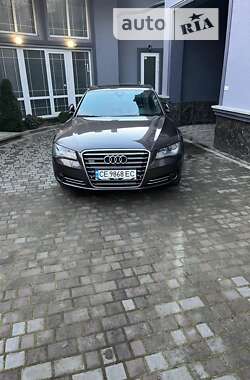 Седан Audi A8 2012 в Чернівцях