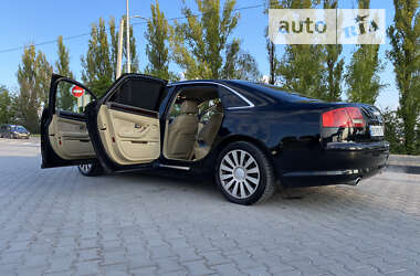 Седан Audi A8 2004 в Хмельницькому