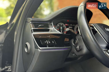 Седан Audi A8 2020 в Львові