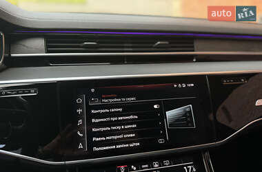 Седан Audi A8 2020 в 