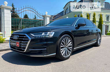 Седан Audi A8 2021 в Виннице