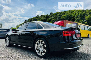 Седан Audi A8 2011 в Иршаве