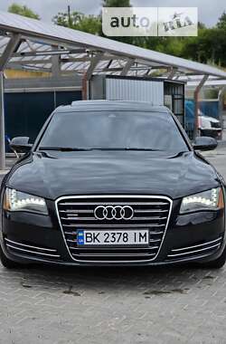 Седан Audi A8 2012 в Рівному