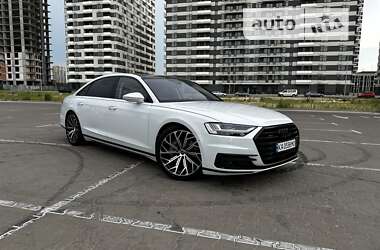 Седан Audi A8 2018 в Киеве