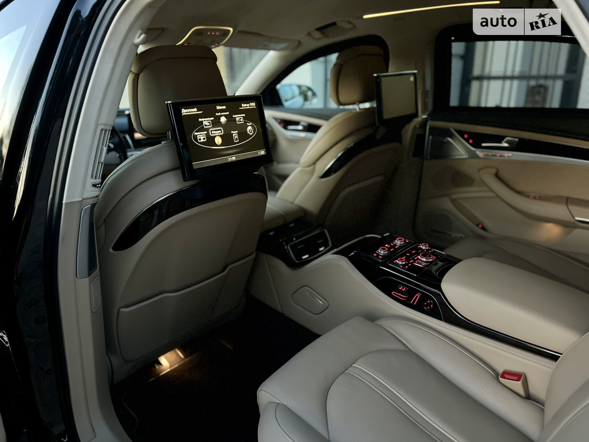 2015 Audi A8 - мініатюра 40