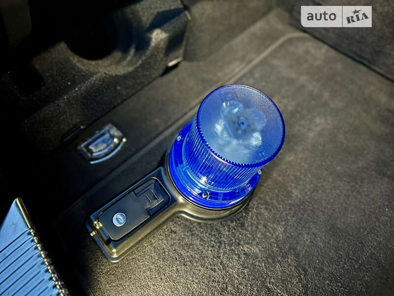 Седан Audi A8 2015 в Одессе