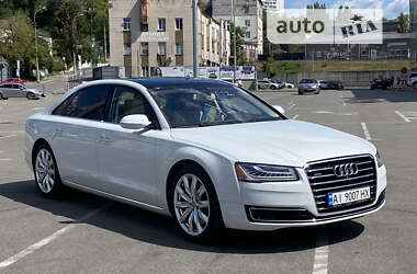 Седан Audi A8 2015 в Киеве