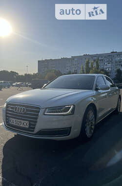 Седан Audi A8 2015 в Запорожье