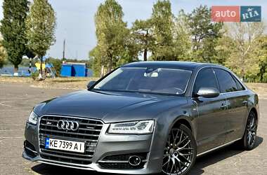 Audi A8 2015