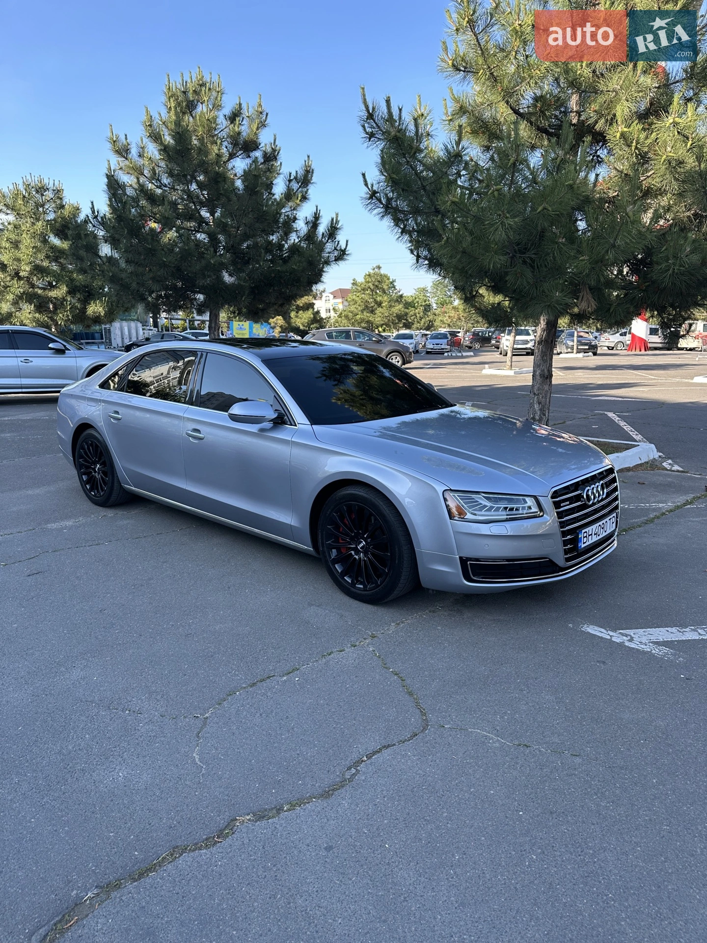 2015 Audi A8 - фото 1