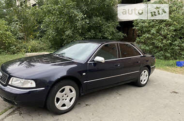 Седан Audi A8 1999 в Черновцах