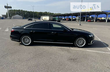 Седан Audi A8 2020 в Дніпрі