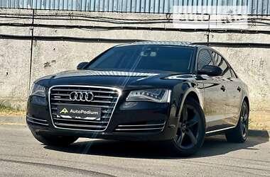 Седан Audi A8 2011 в Києві