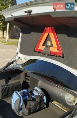 Седан Audi A8 1999 в 