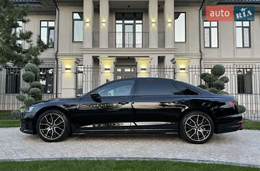 Седан Audi A8 2020 в 