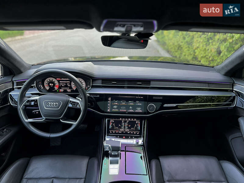 Седан Audi A8 2020 в Одессе