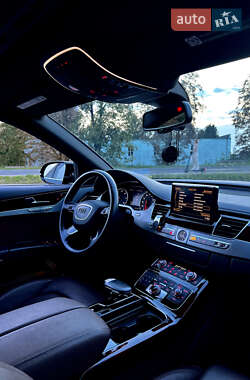 Седан Audi A8 2013 в 