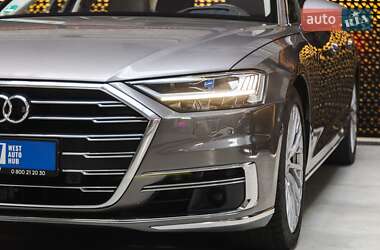 Седан Audi A8 2018 в 