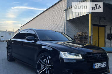 Седан Audi A8 2016 в Черкасах