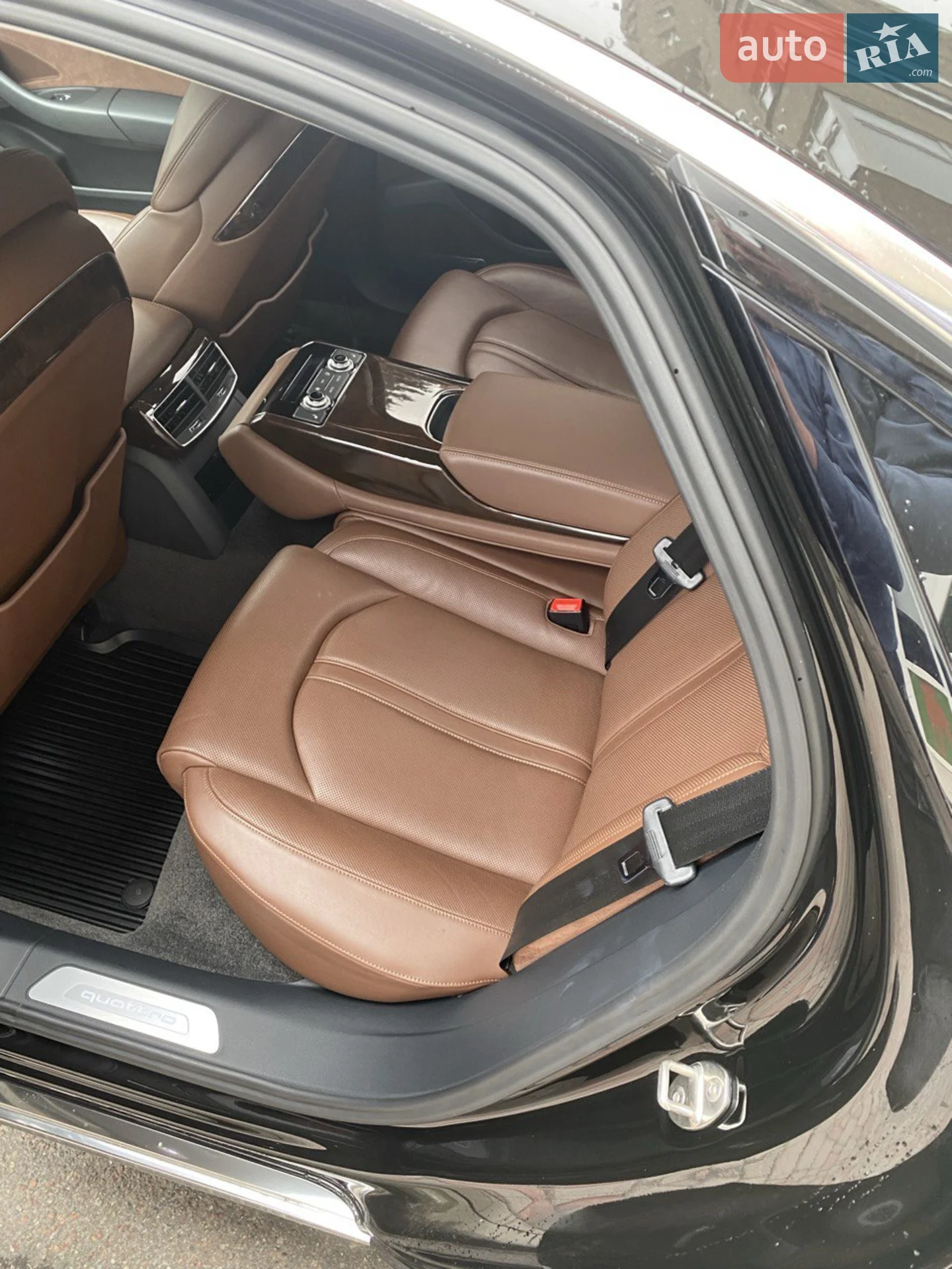 2015 Audi A8 - мініатюра 5