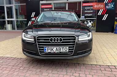 Седан Audi A8 2017 в 